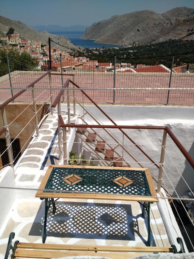 Marthas Traditional House Symi Exterior foto